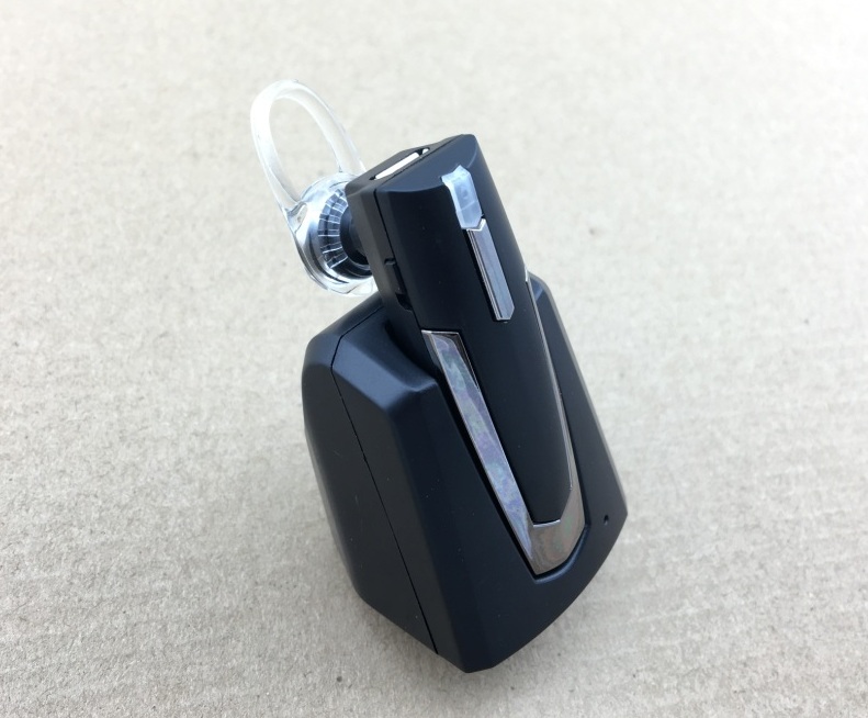 车载蓝牙耳机